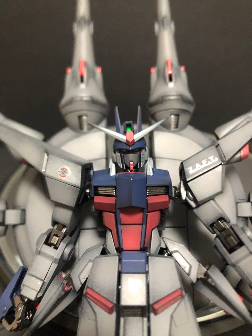 HGCE レジェンドガンダム　全塗装完成品　SEED バンダイ　ガンプラ