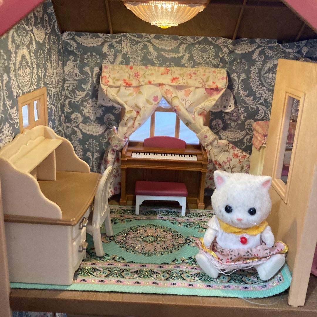 あかりの灯る大きなお家 シルバニアファミリー ペルシャネコ ファミリー セット