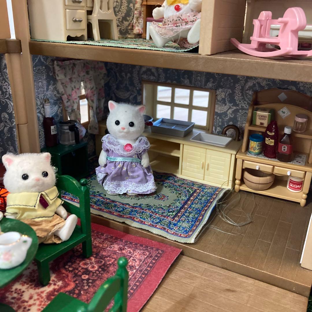 あかりの灯る大きなお家 シルバニアファミリー ペルシャネコ ファミリー セット