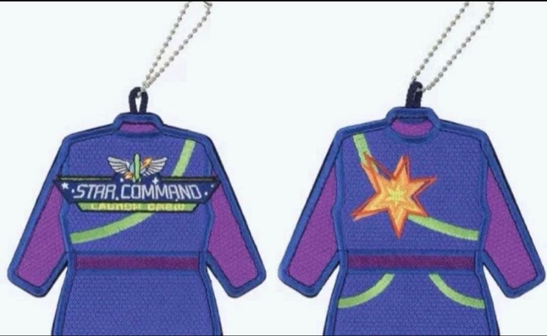 バズライトイヤー アストロブラスター　ワッペンバッジ　2種類　新品未使用品