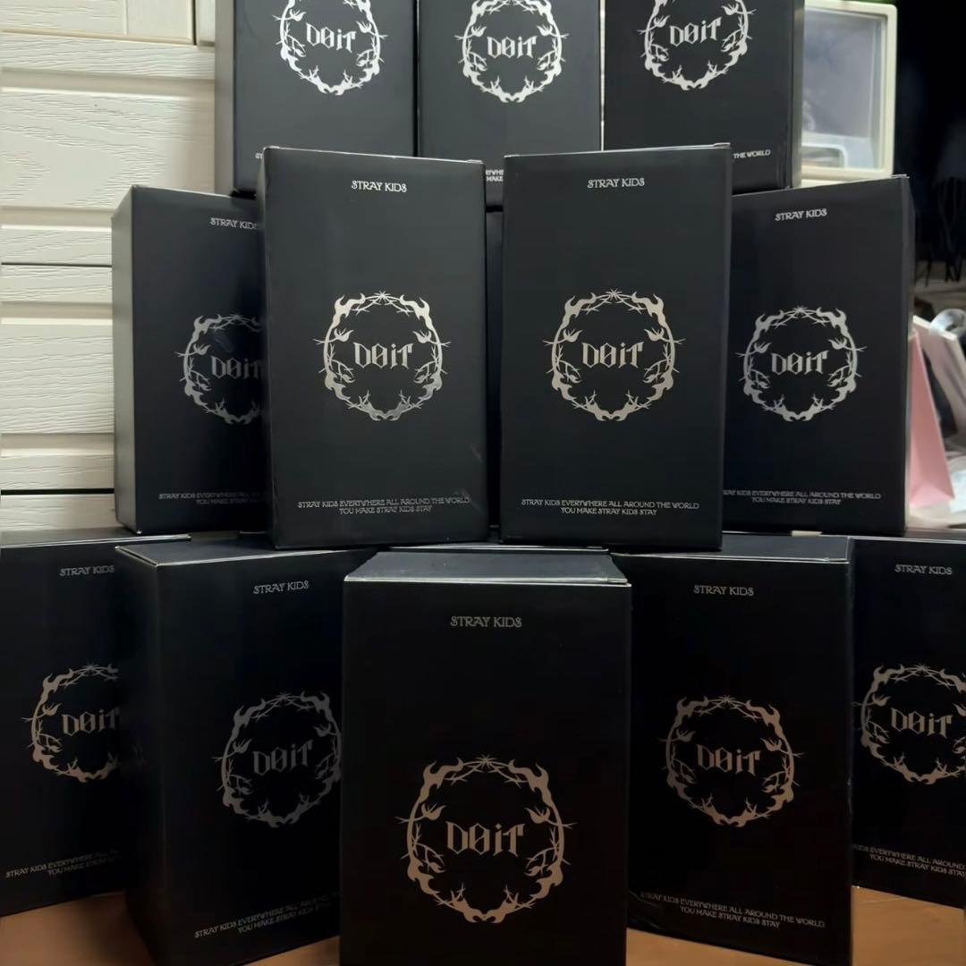 straykidsフィリックス DOIT ポップアップ SKZOO 保温マグ