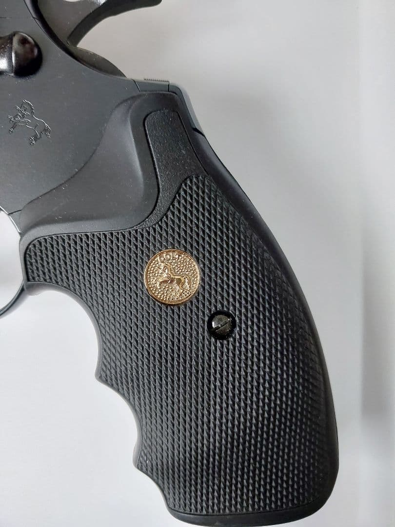 東京マルイ コルトパイソン.357マグナム 6インチ