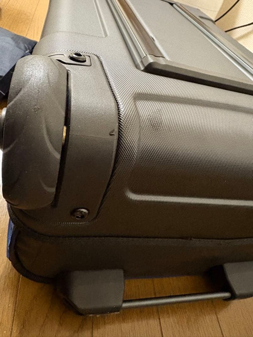 モンベル　ウィリーバッグ40