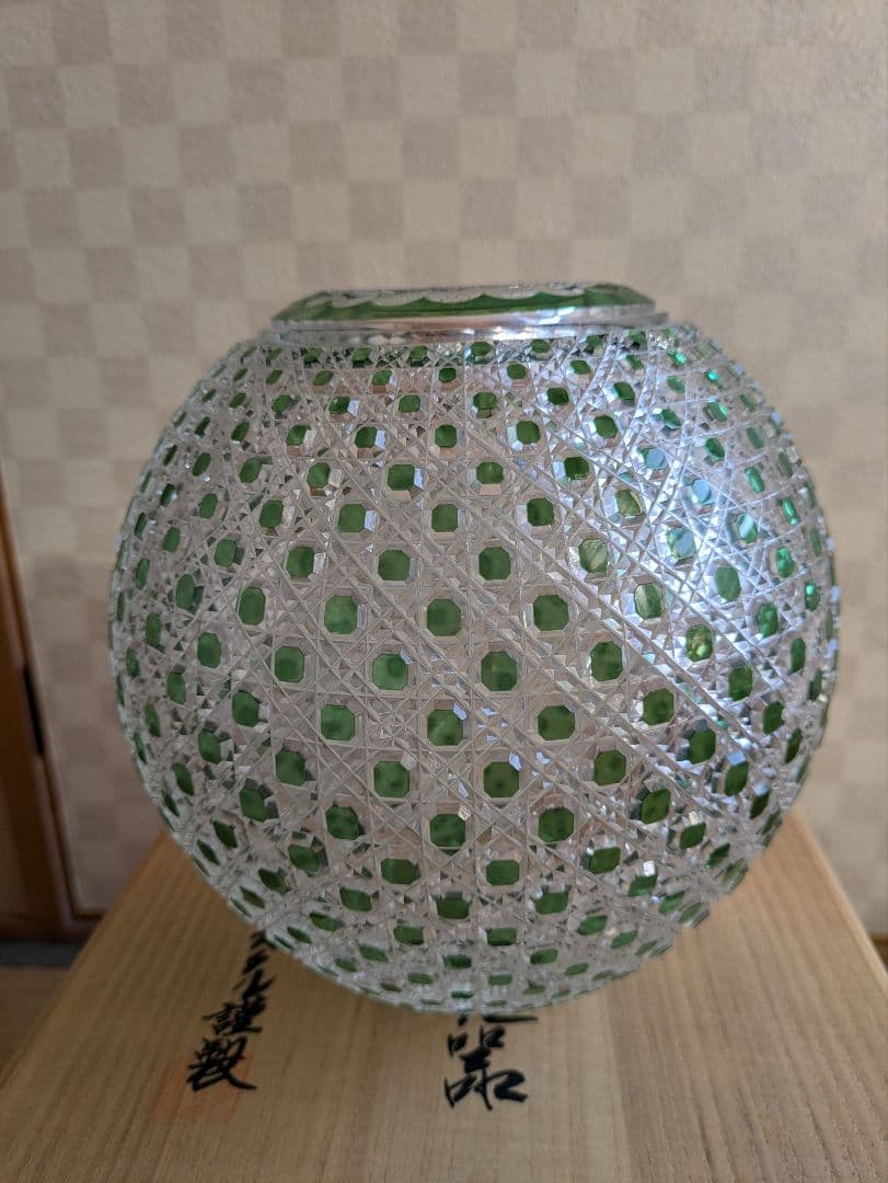 江戸切子花瓶　箱付き