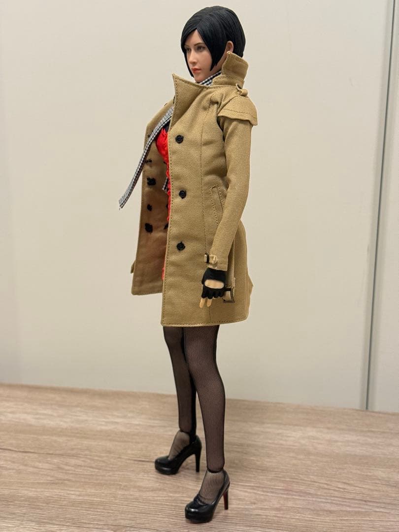 バイオハザード　エイダ・ウォン　可動フィギュア　1/6