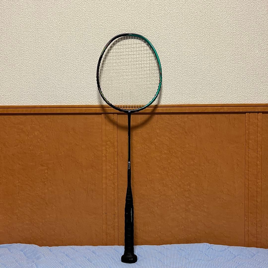 早い者勝ち‼️ バドミントンラケット 初代アストロクス88S 3UG5