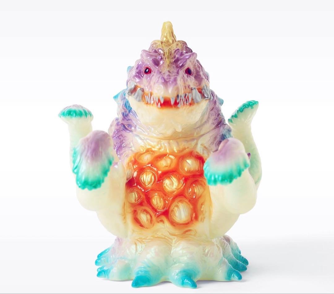 m1号 ビオランテ BEAMS 蓄光 ソフビ ゴジラ