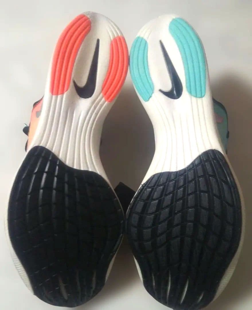 未使用⬛️NIKE ZOOMX VAPORFLY NEXT% HKNE27.5