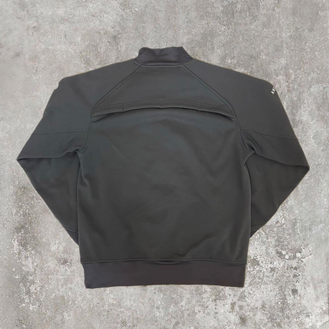 希少　NIKE アーセナル　スウェット　O2 ユニフォーム　05/06