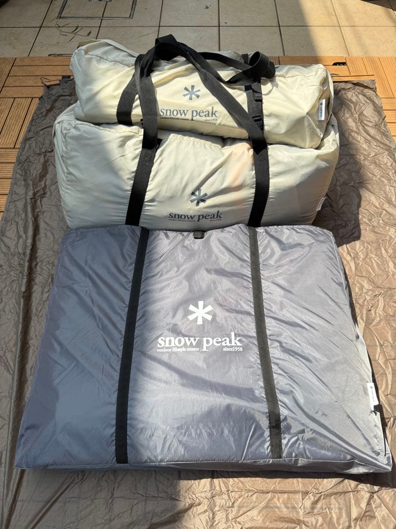 【お値下げ済み】 peak ランドロックアイボリー純正インナーマット付き