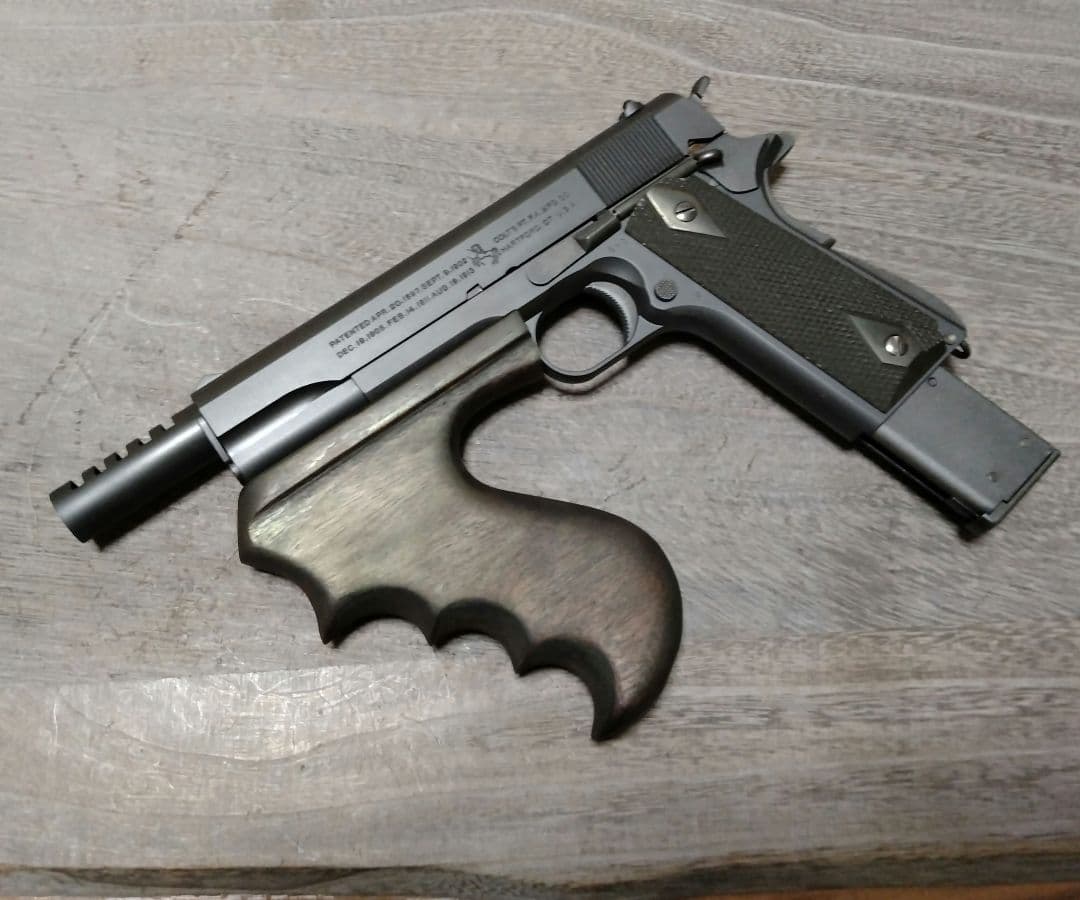 東京マルイ　 コルトガバメント M1911 フルオート カスタム