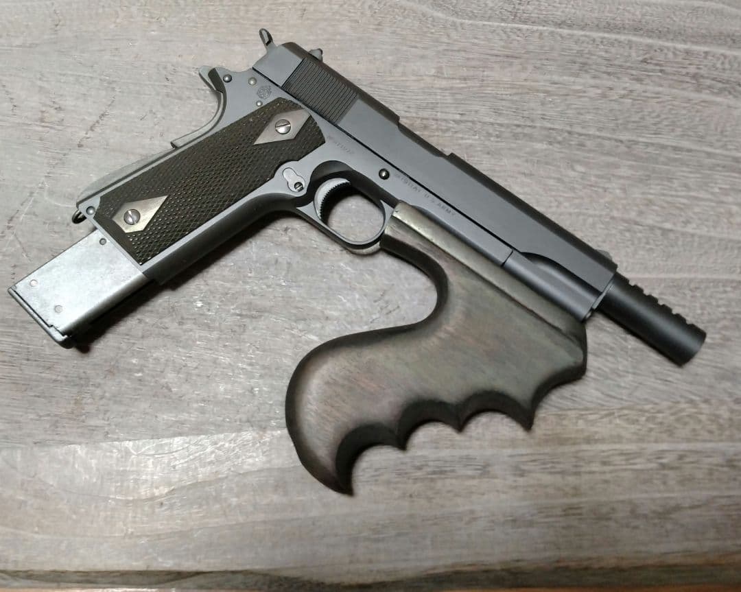 東京マルイ　 コルトガバメント M1911 フルオート カスタム