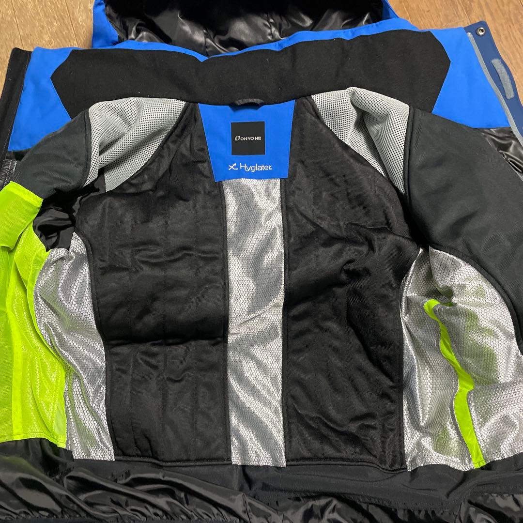 オンヨネ スキーウェア 上下Ｌ　サロモンワッペン付き