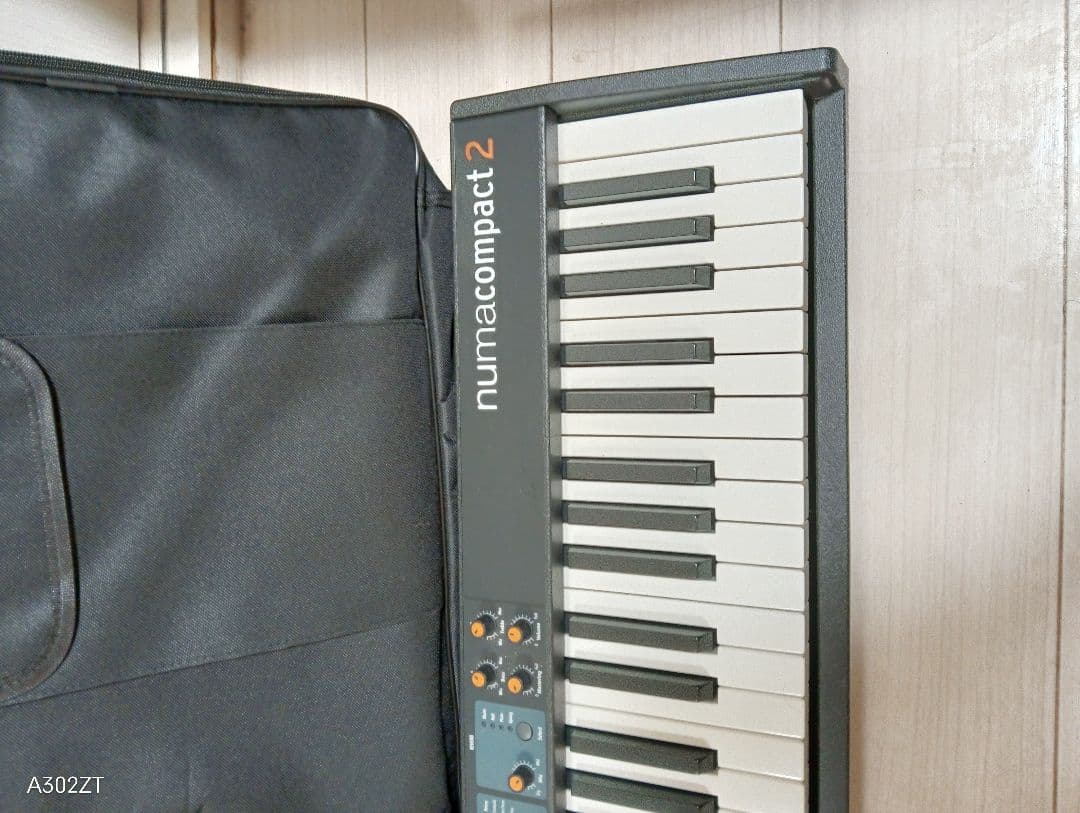 numacompat 2 88鍵 電子キーボード　キャリングケース付き