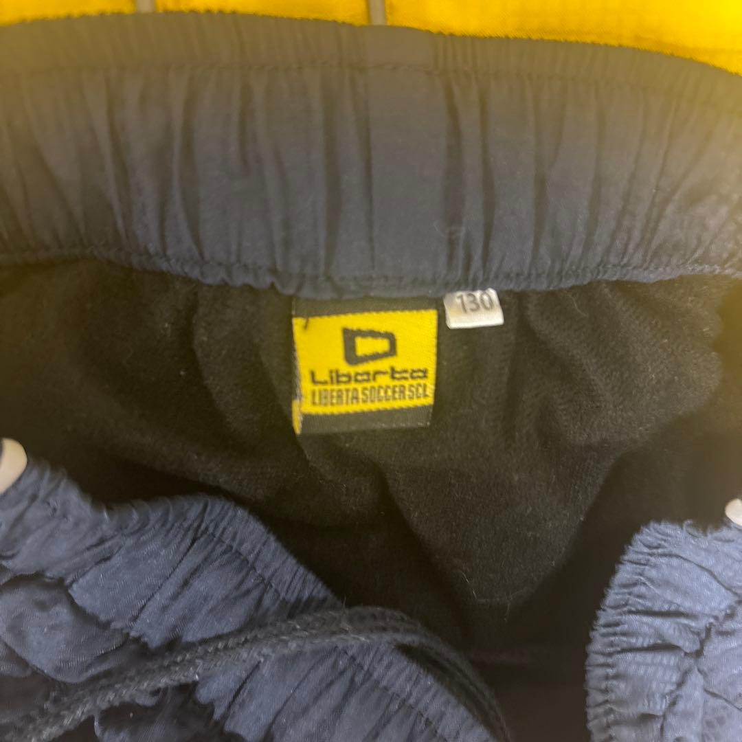 リベルタサッカースクール　ウィンドブレーカー上下セット 130cm