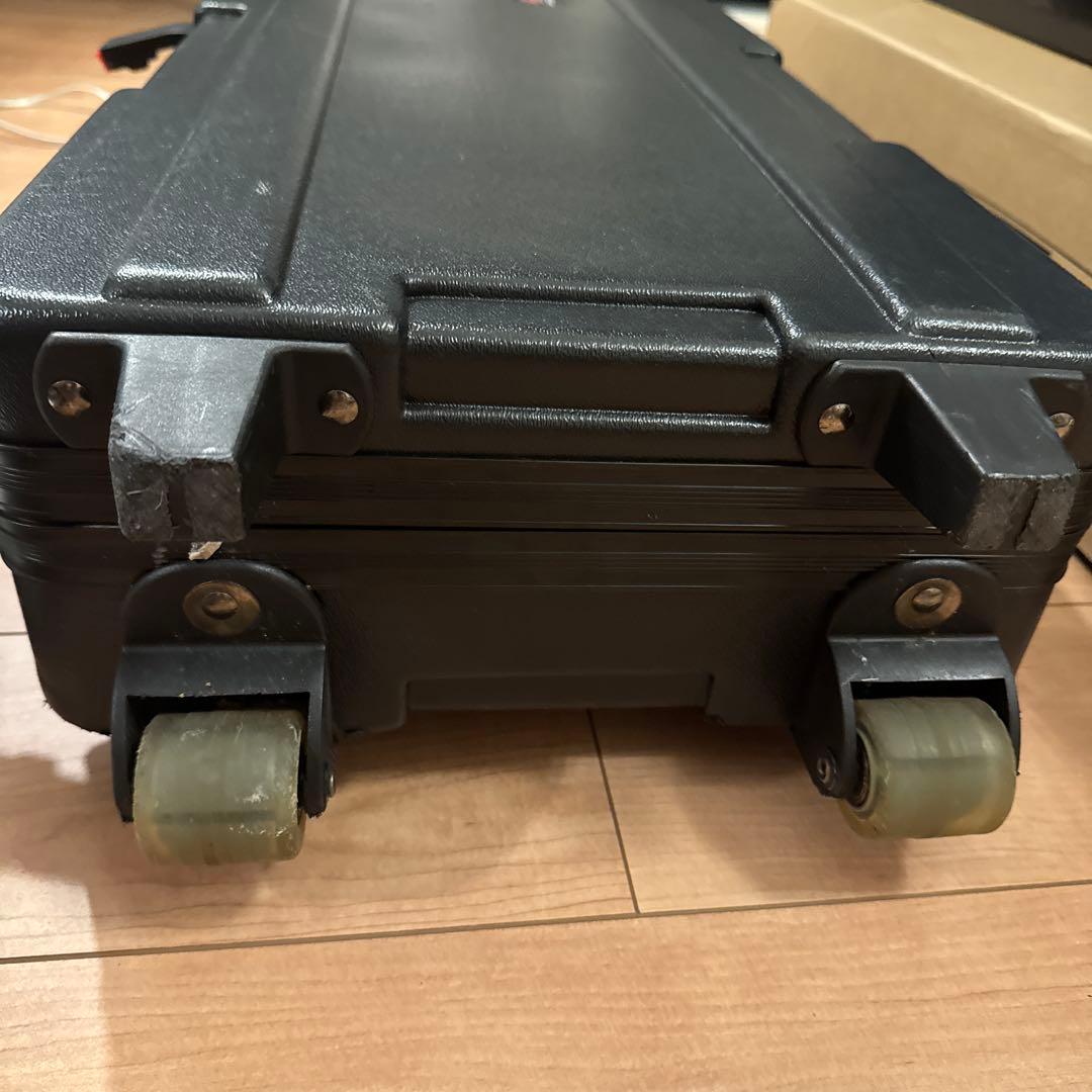 Line 6 Helix Floor ＋ Gator 専用ハードケース セット