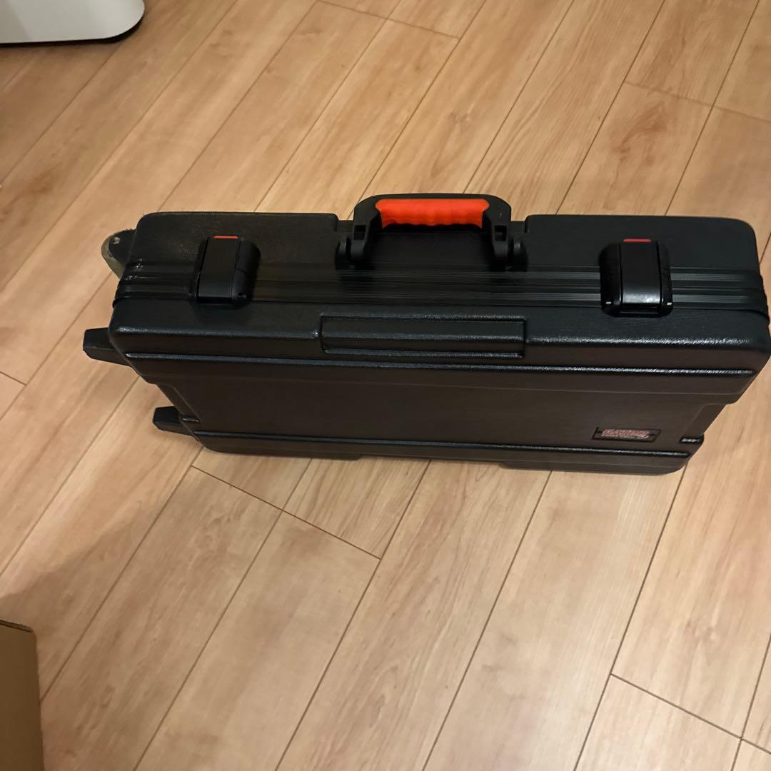 Line 6 Helix Floor ＋ Gator 専用ハードケース セット