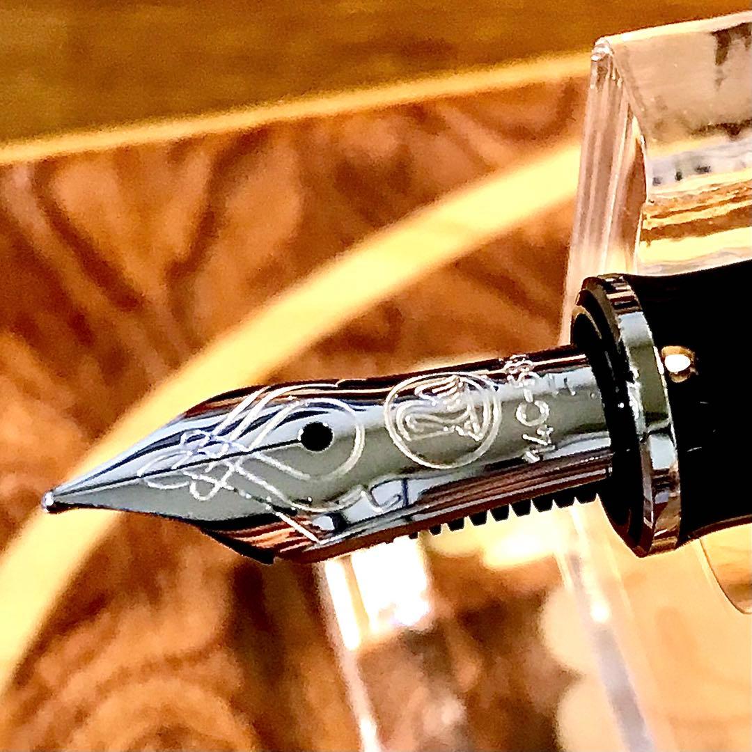 ☆ほぼ新品未使用☆美しいペリカン万年筆M405ブルー縞(Ｆ)