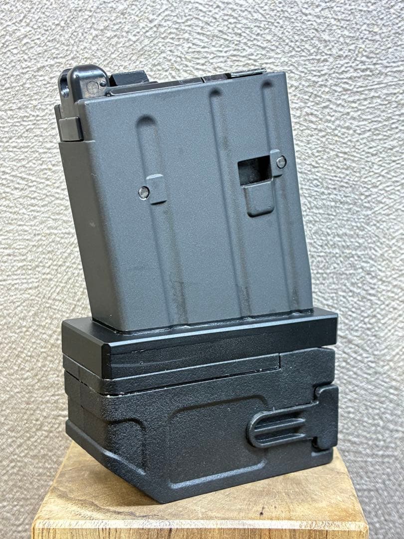 R7-13 東京マルイ GBB M4 マガジンアダプター 外部ソース仕様