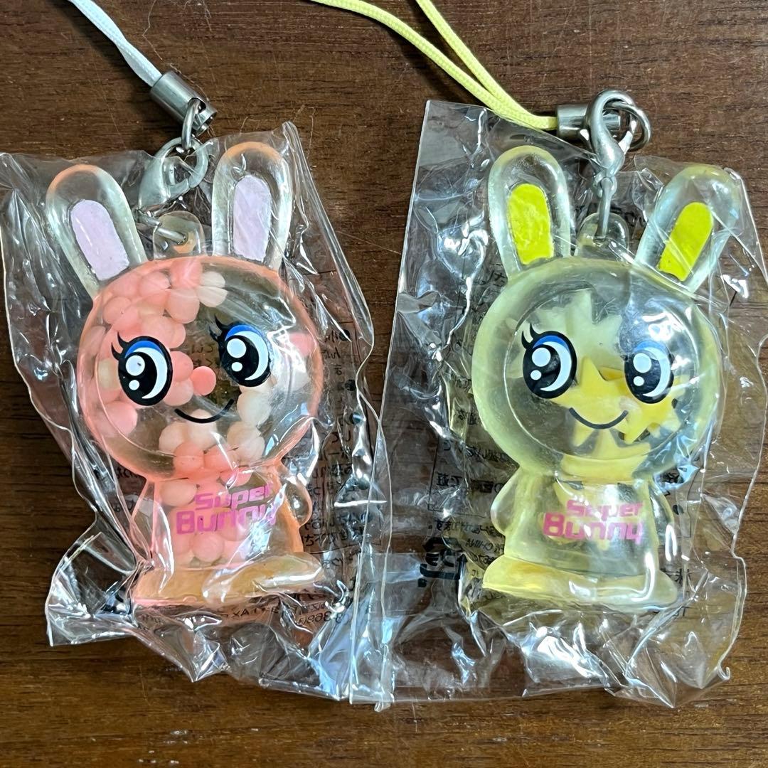 ブルーム　光る！バニージェルストラップ 2個セット　新品未使用