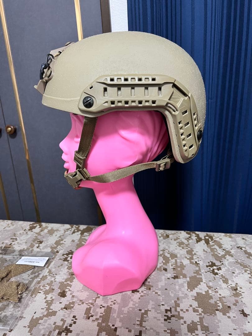 レプリカ　FTHS ヘルメット　TAN Lサイズ　ops core CAG 米軍