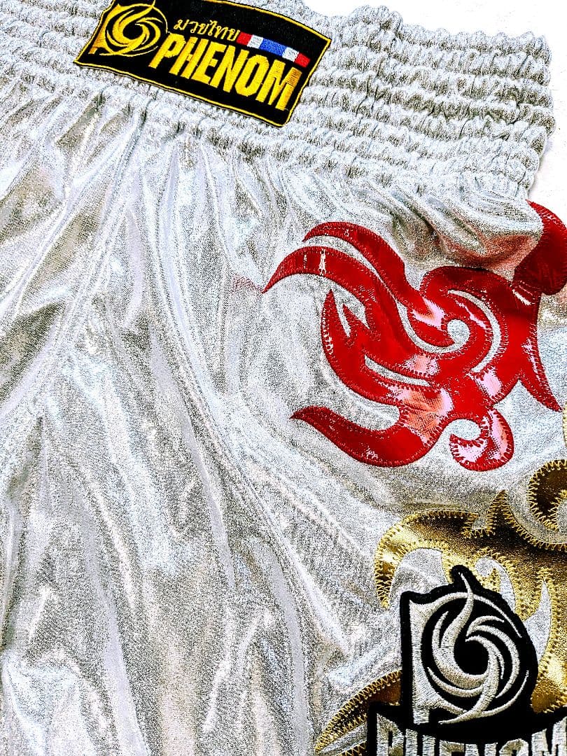 未使用 LサイズPHENOMフェノム ラメ生地ムエタイパンツ
