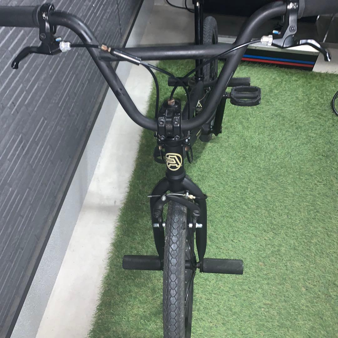 け*た様 ARES BIKES BMX 20インチ ブラック　引き取り限定