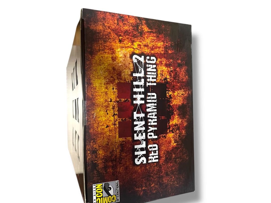 ☆極美品/未開封　サイレントヒル2　レッドピラミッドシング　フィギュア