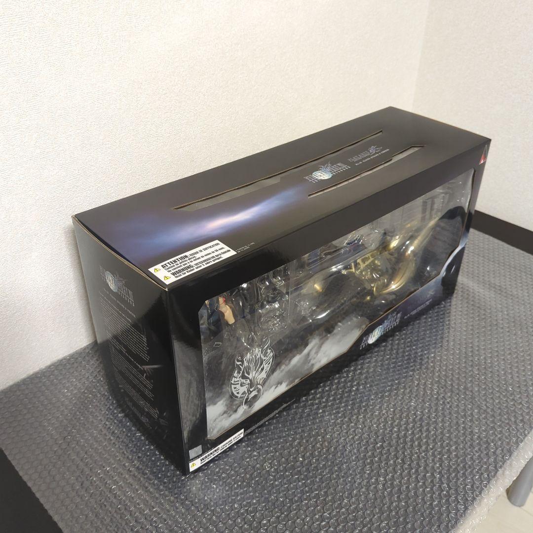 【希少・美品】プレイアーツ改　クラウド・ストライフ&フェンリル　フィギュア