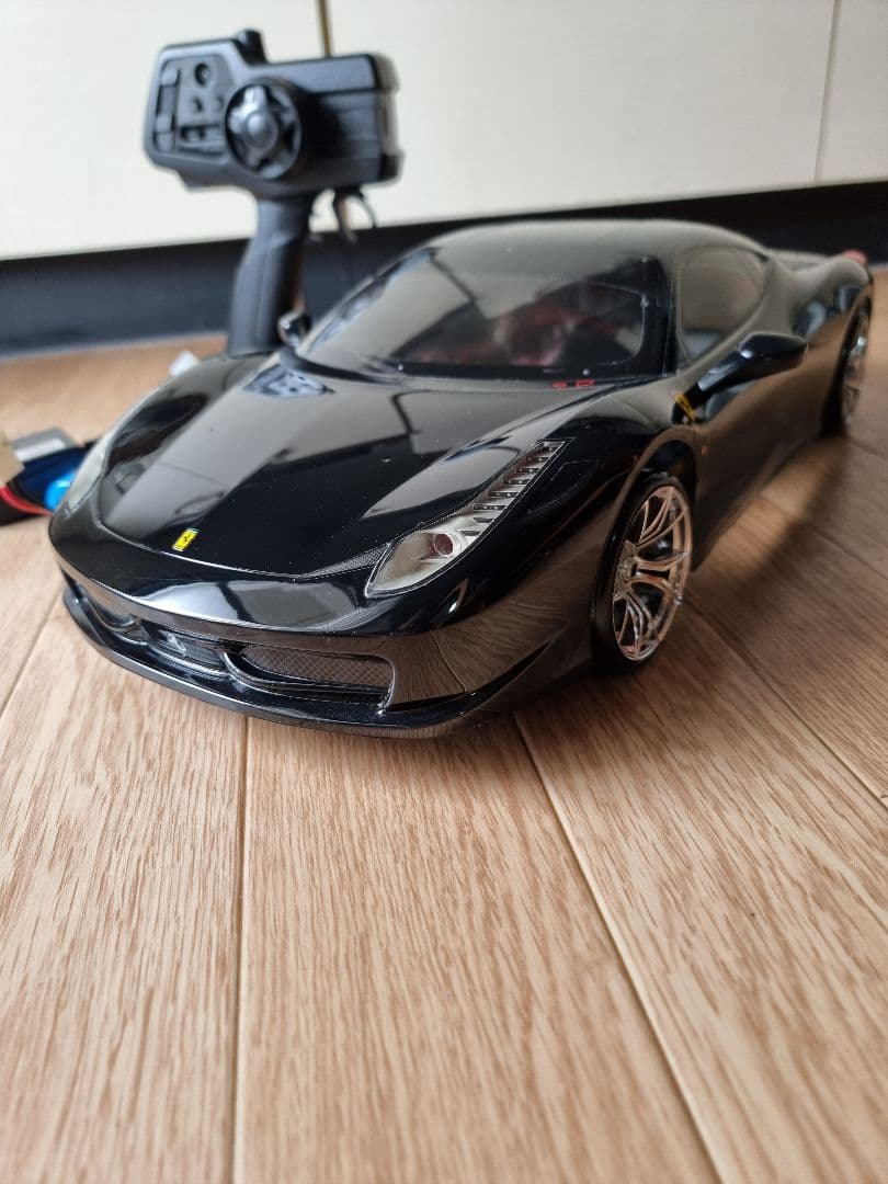 タミヤ TT02 シャーシとフェラーリ 458 イタリア ボディ