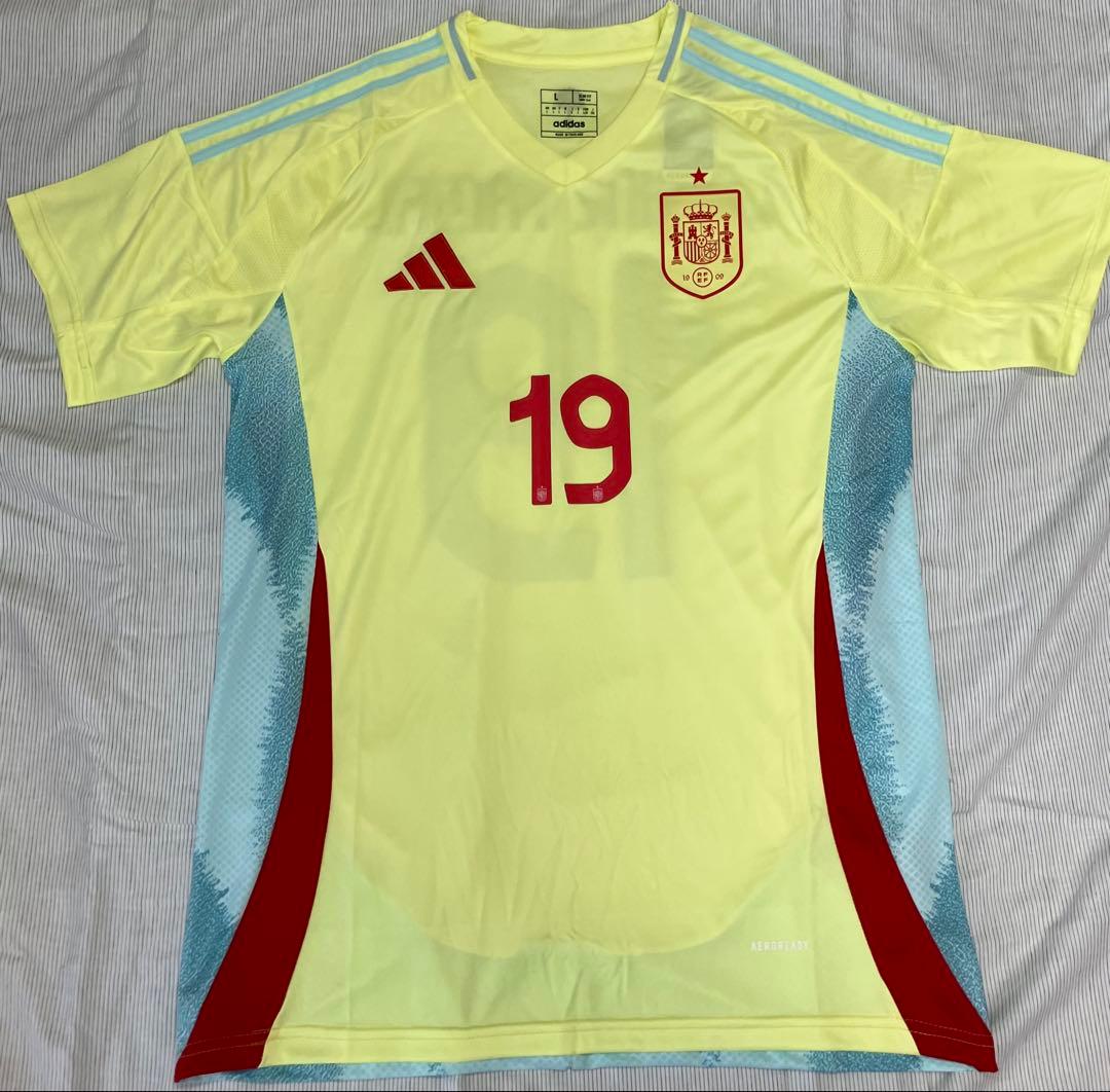 新品未使用　スペイン代表　ラミン・ヤマル19 レプリカユニフォーム　Lサイズ