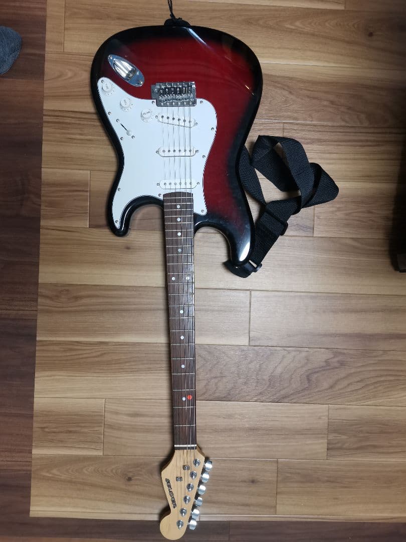 エレキギター レッド/ブラック シングルコイル