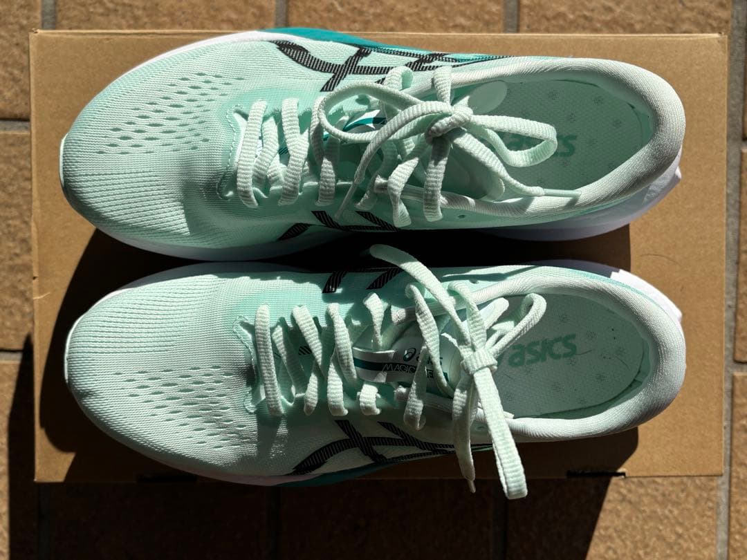 ASICS ランニングシューズマジックスピード4 25.0㎝