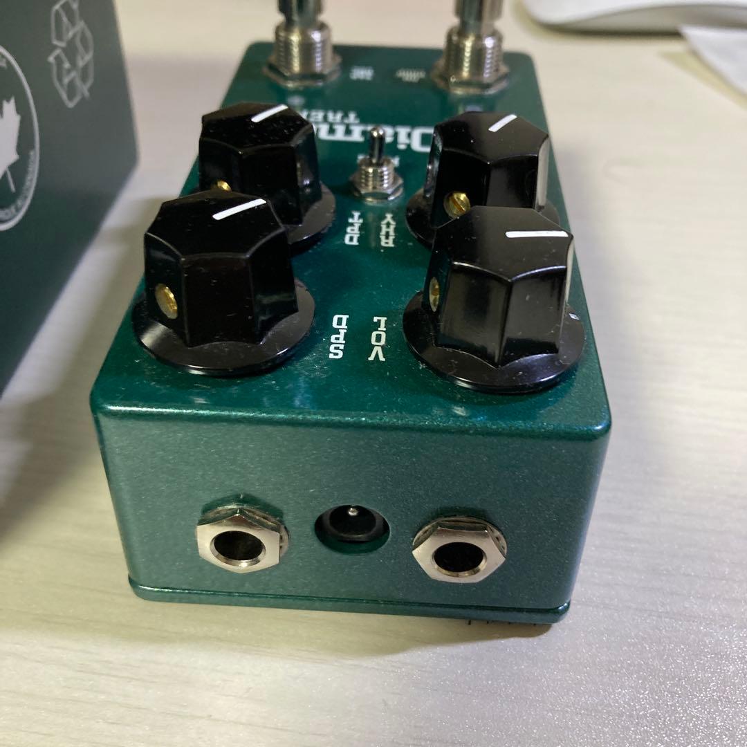 ギター Diamond Tremolo