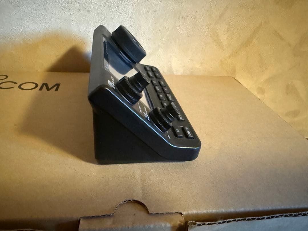 その他 IC-7100M + AT-180