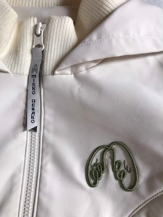 ウエサコ　ミエコ　厚手ナイロンジャンパー