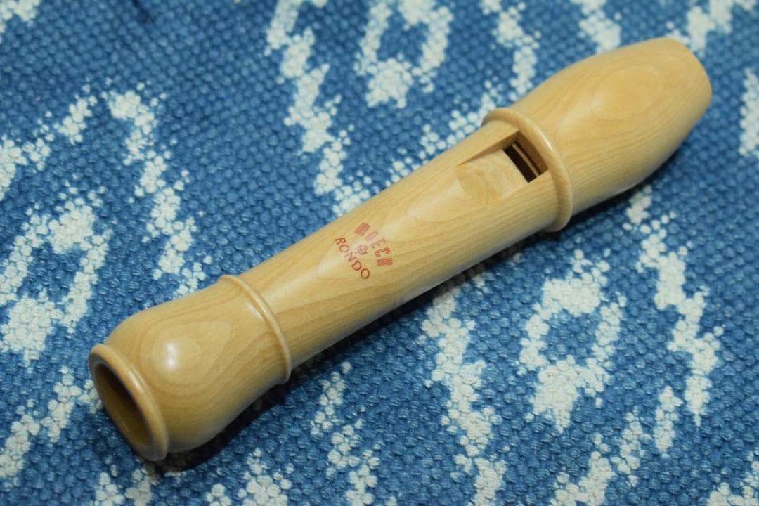 MOECK 2300 ロンド合奏用アルトリコーダー ケース付