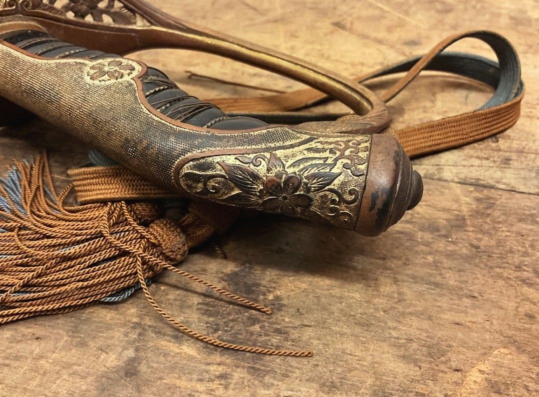 【当時物】日本軍 帝国陸軍 軍刀 指揮刀 模造刀 模造刀身 サーベル【刀緒付②】