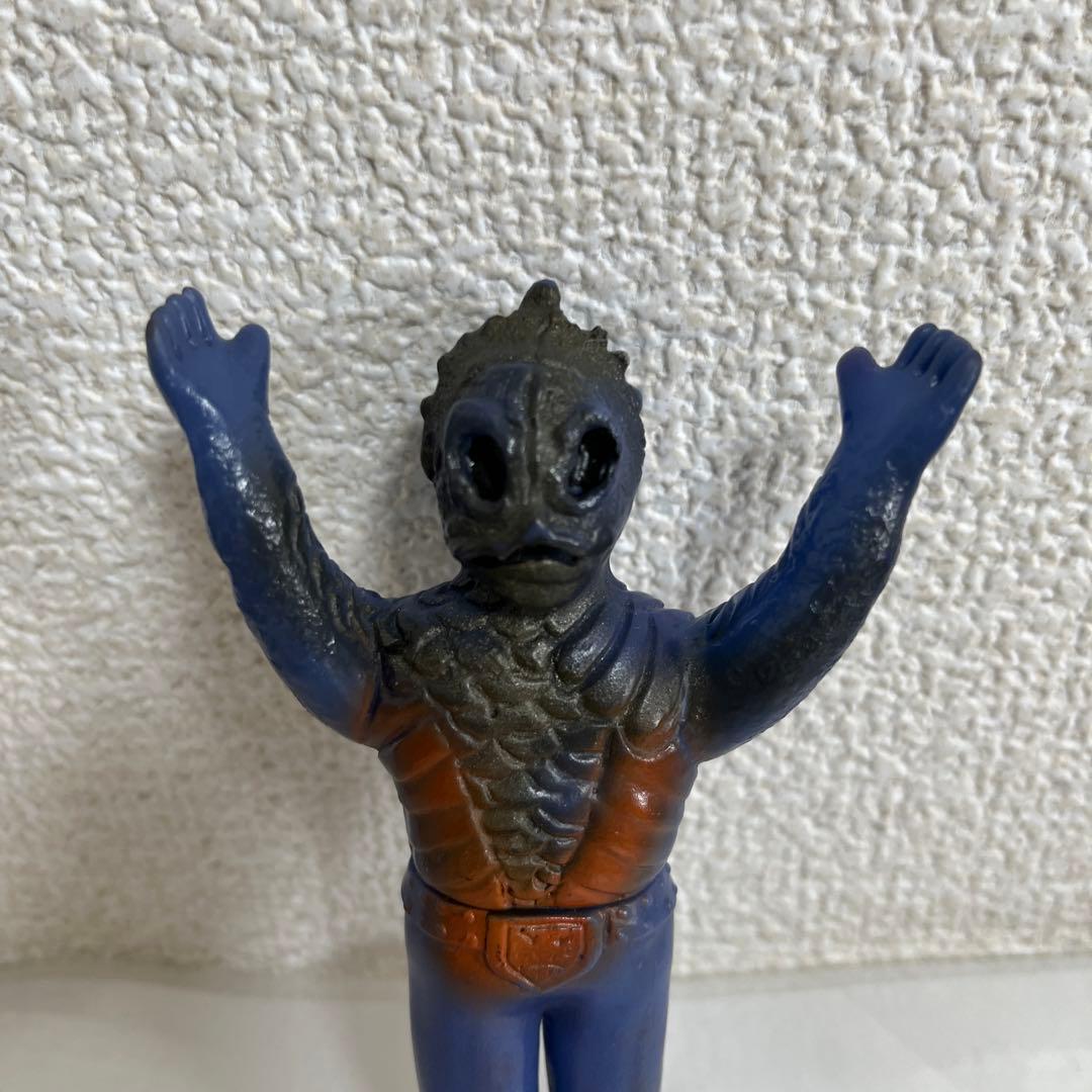 ⚠️当時物・貴重　仮面ライダー　アマゾニア　ミニソフビ　バンダイ製　昭和レトロ