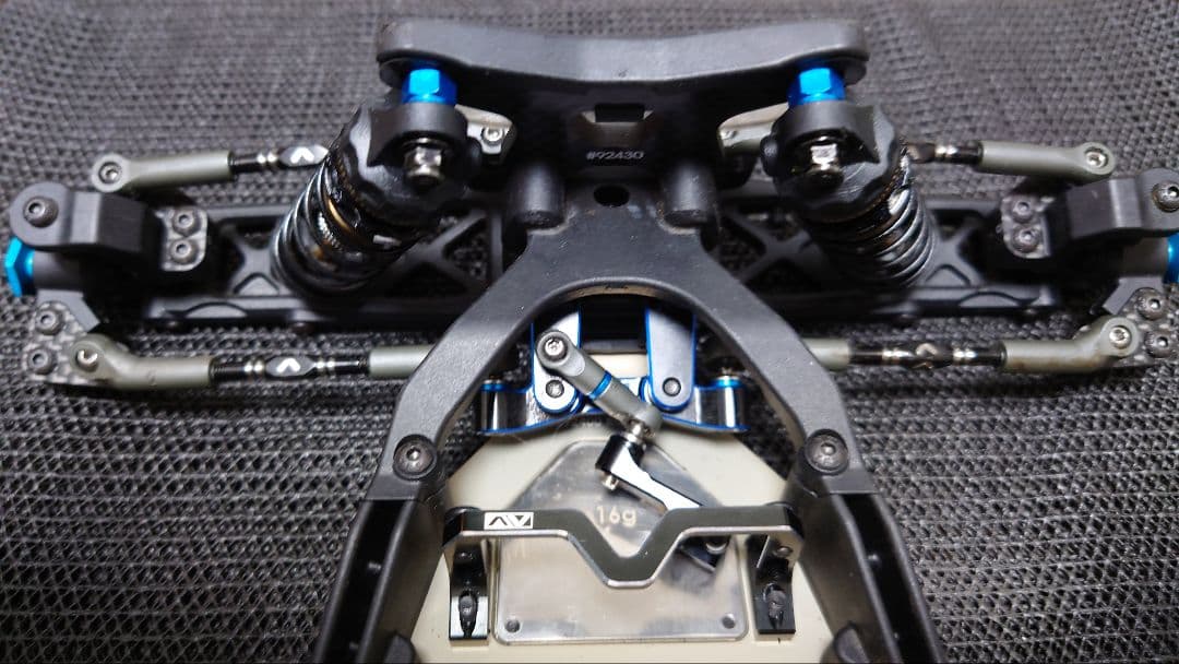 アソシエイテッドRC10 B7D パーツ多数