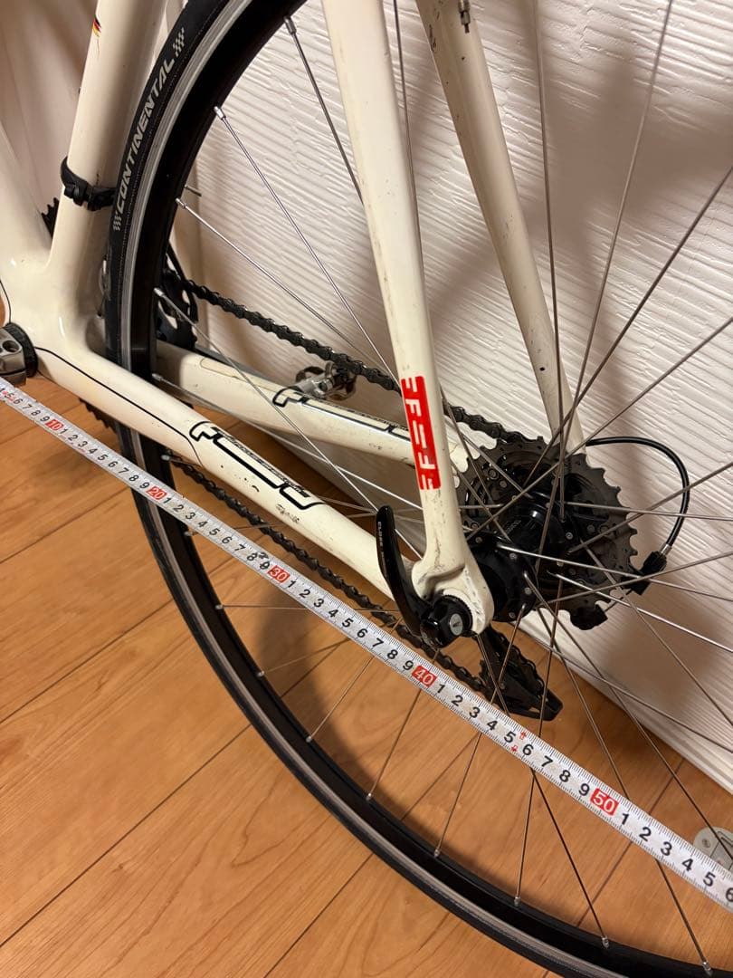 FOCUS CAYOロードバイク