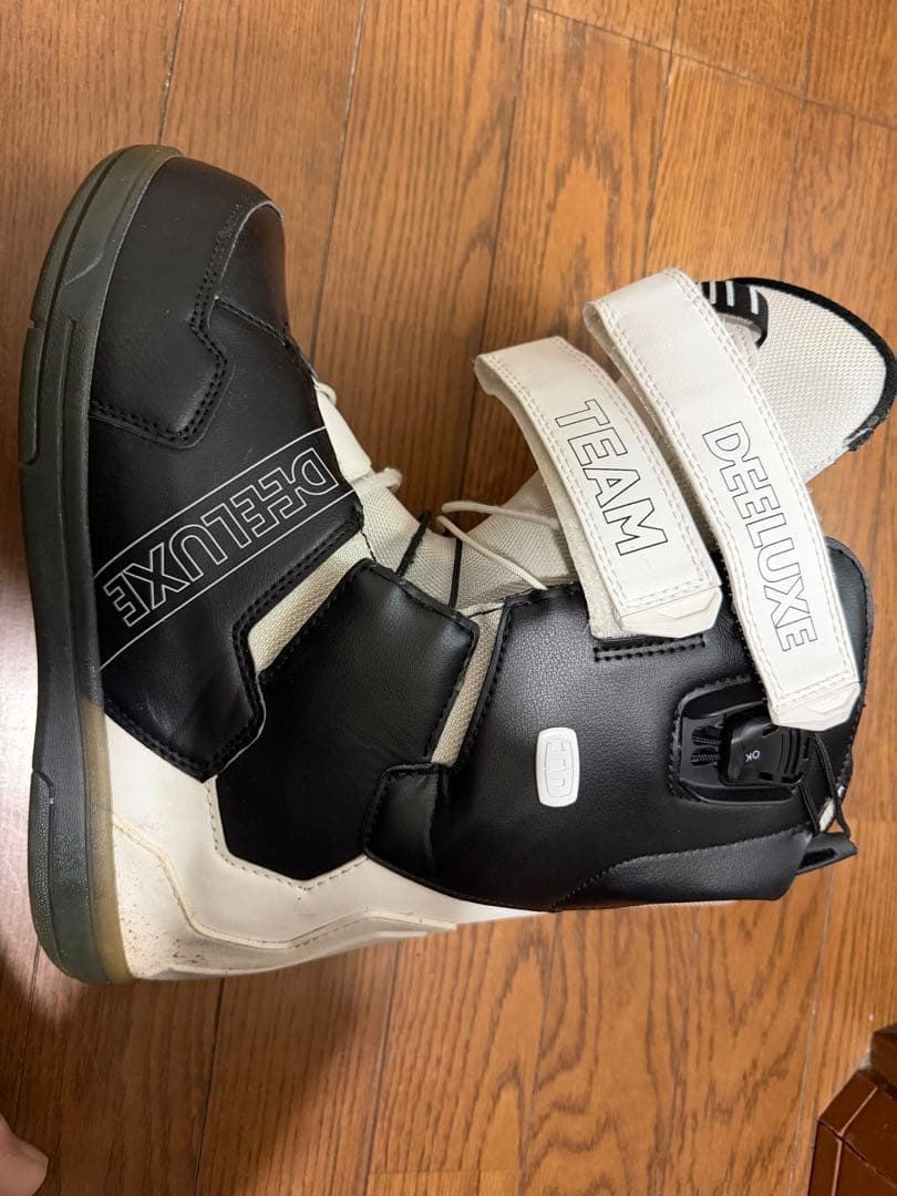 DEELUXE TEAM ID 26.5 インナーは新品未使用のアタリブーツ