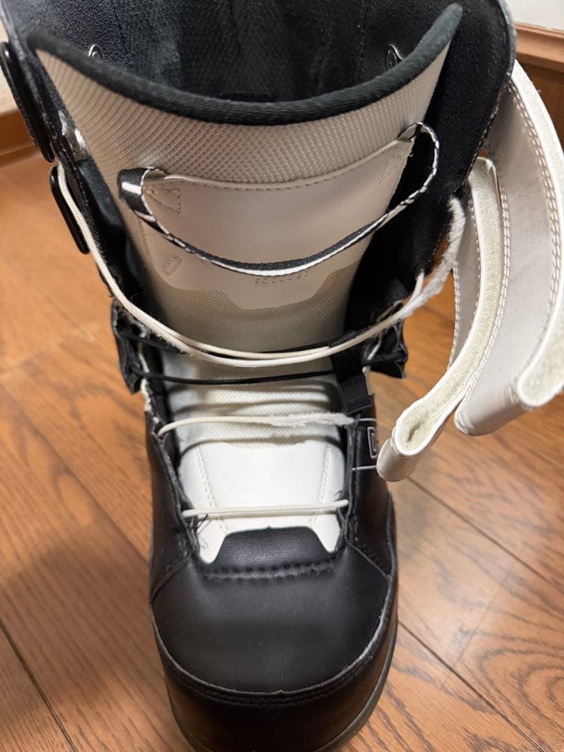 DEELUXE TEAM ID 26.5 インナーは新品未使用のアタリブーツ