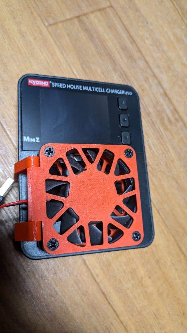 京商 マルチチャージャーEVO充電器ミニッツミニ四駆