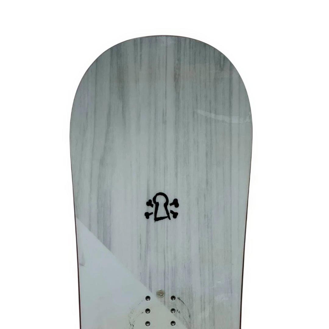 STEPCHILD DESERTED 151cm スノーボード 板 パーク向け