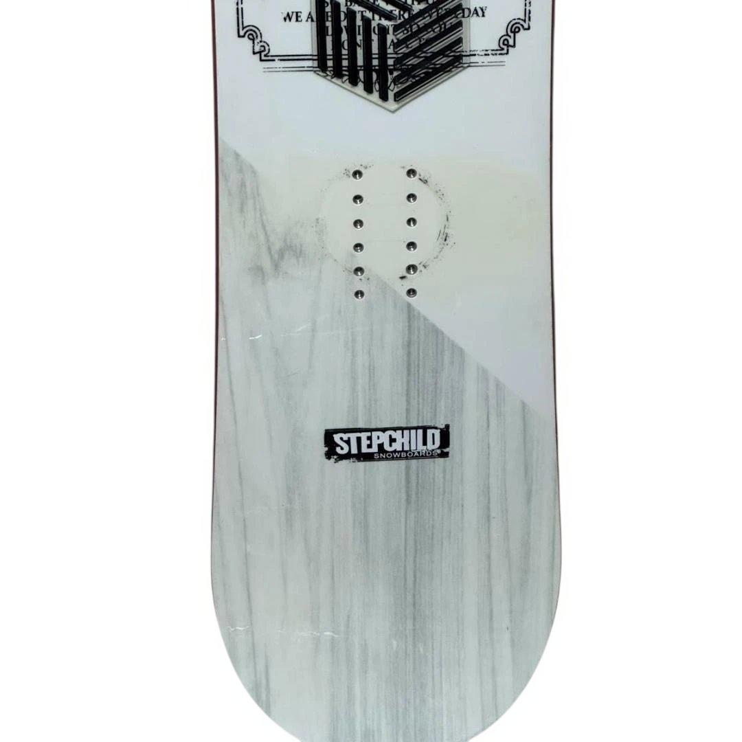 STEPCHILD DESERTED 151cm スノーボード 板 パーク向け