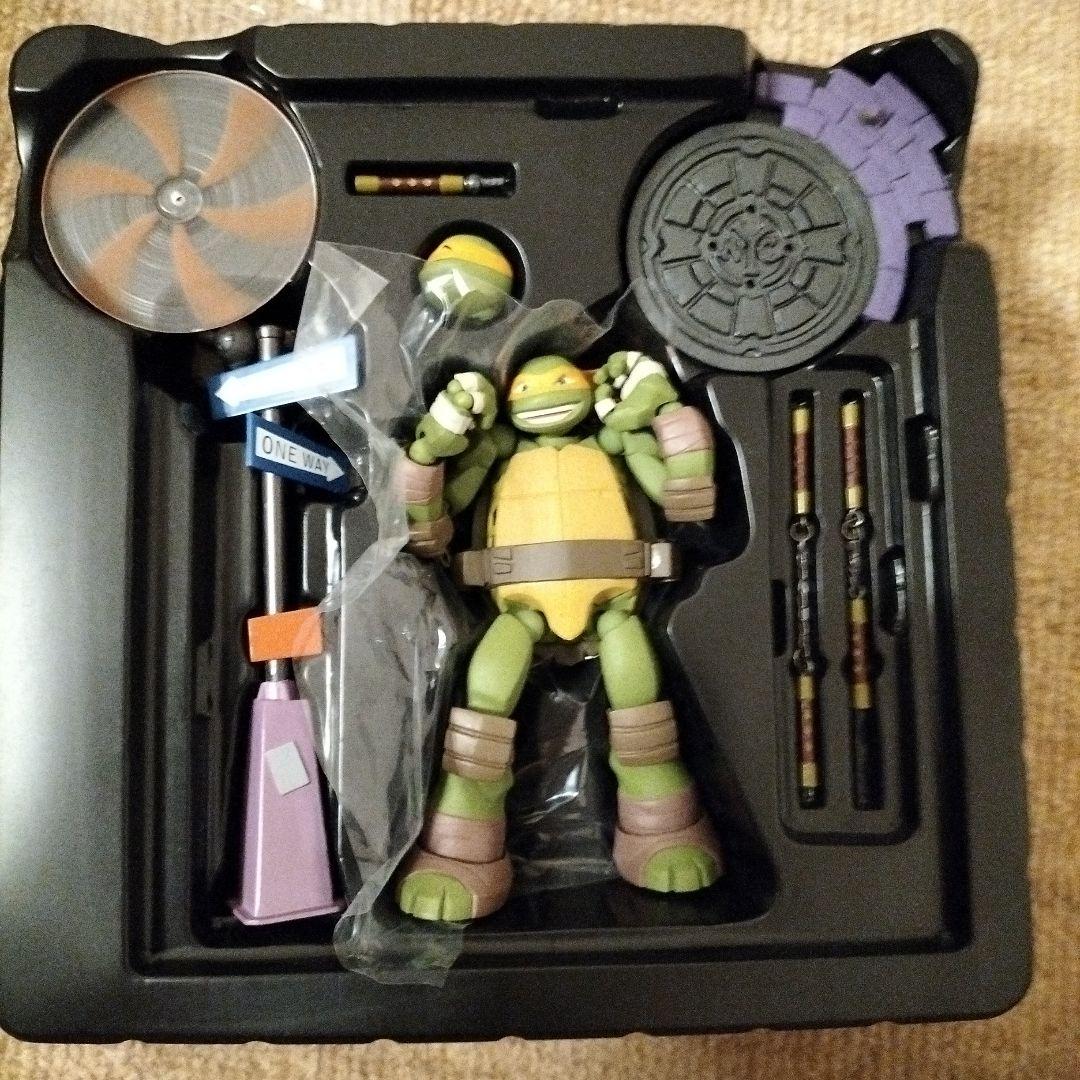 リボルテック　タートルズフィギュア