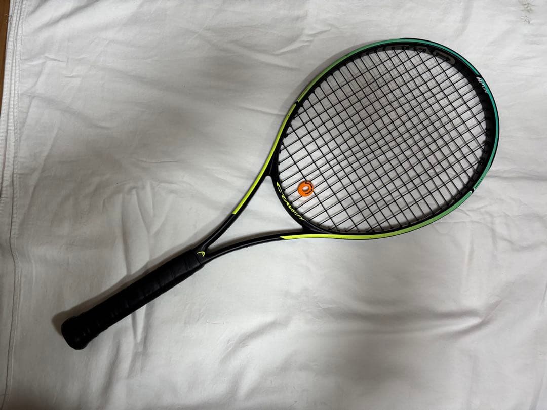 HEAD テニスラケット　グラフィン360+ グラビティMPライト