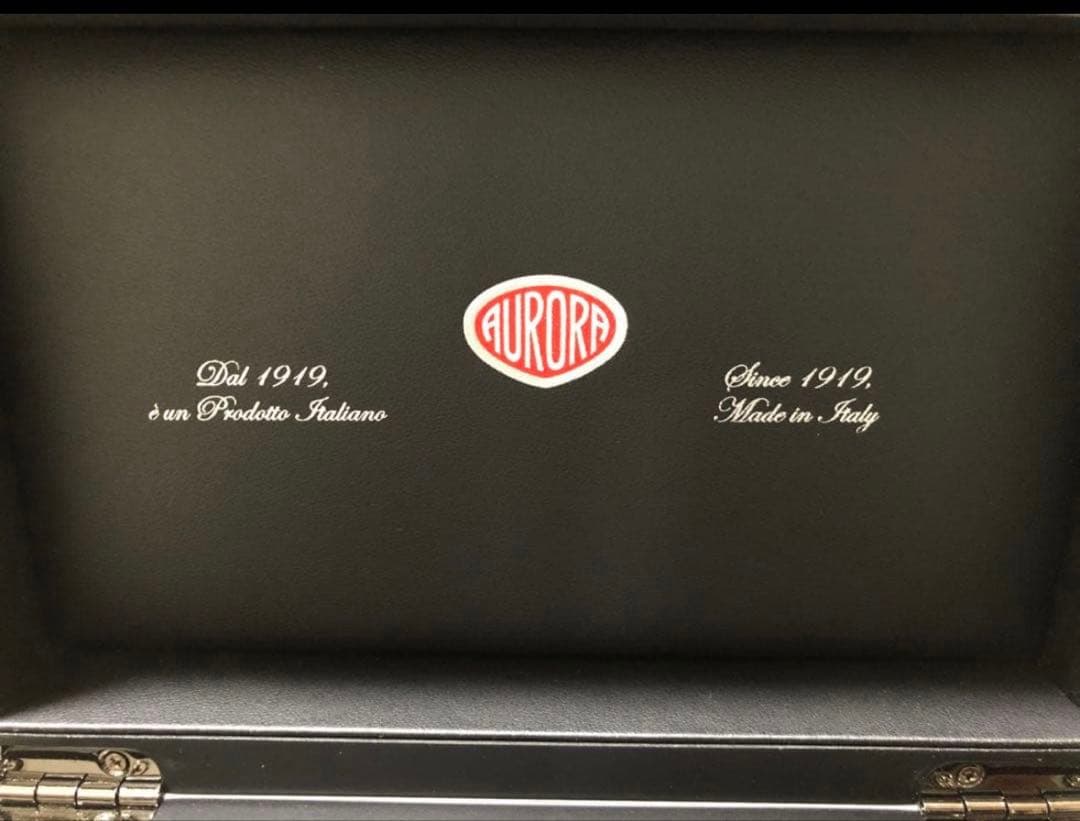 アウロラ　万年筆カレイドスコーピオ　ルーチェローザ　字幅M インク付き