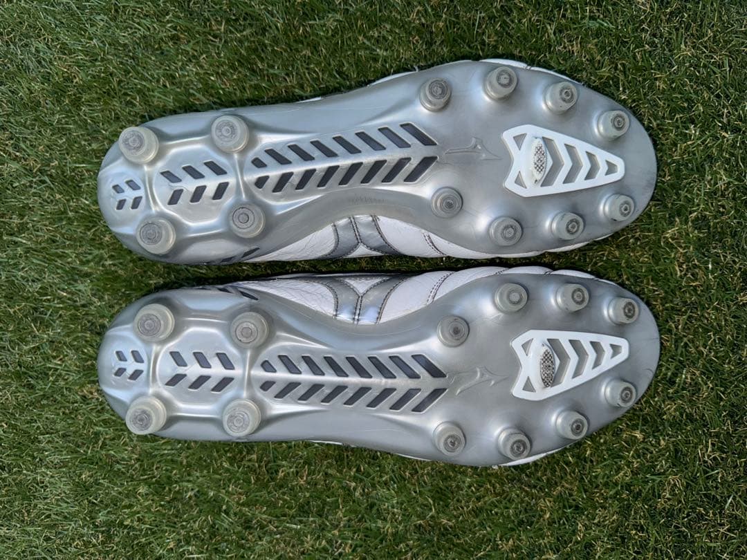 ミズノ モレリアDNA JAPAN 25.5cm ホワイト×シルバー